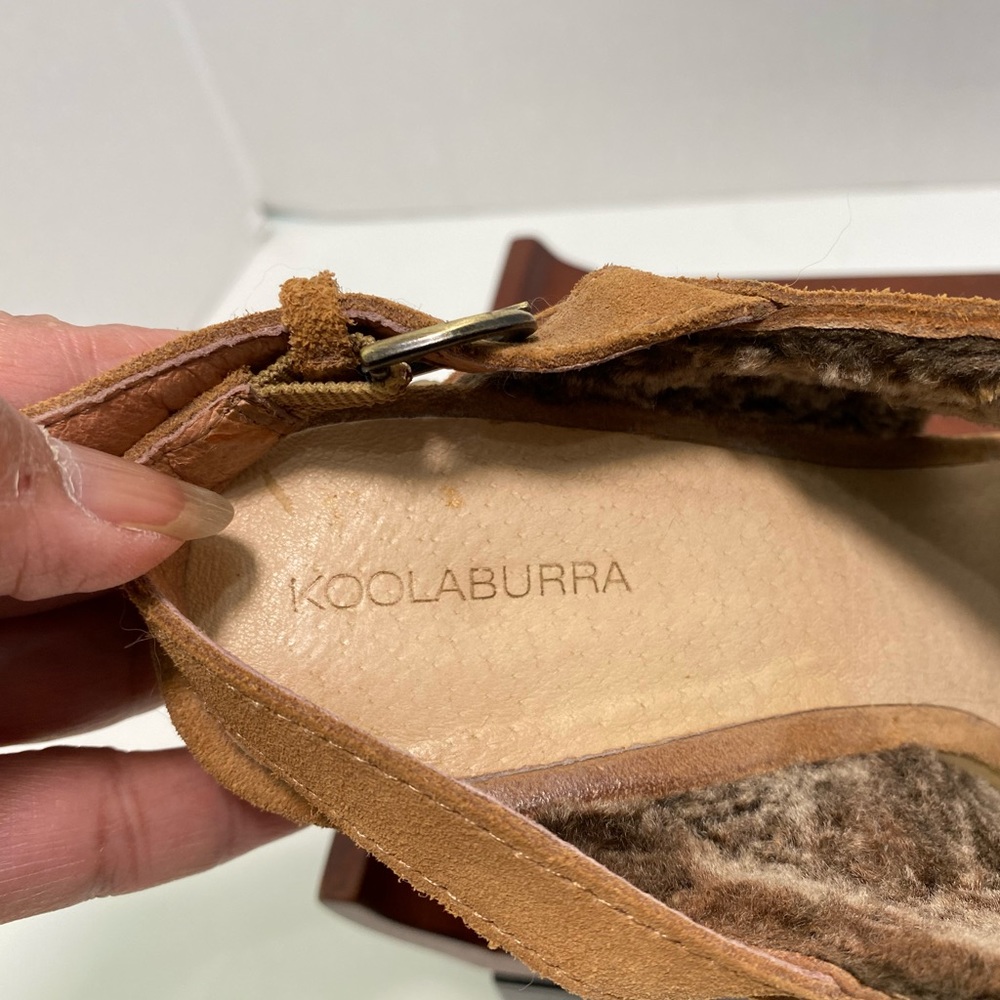 👡Koolaburra sandal👡 - Picture 2 of 4